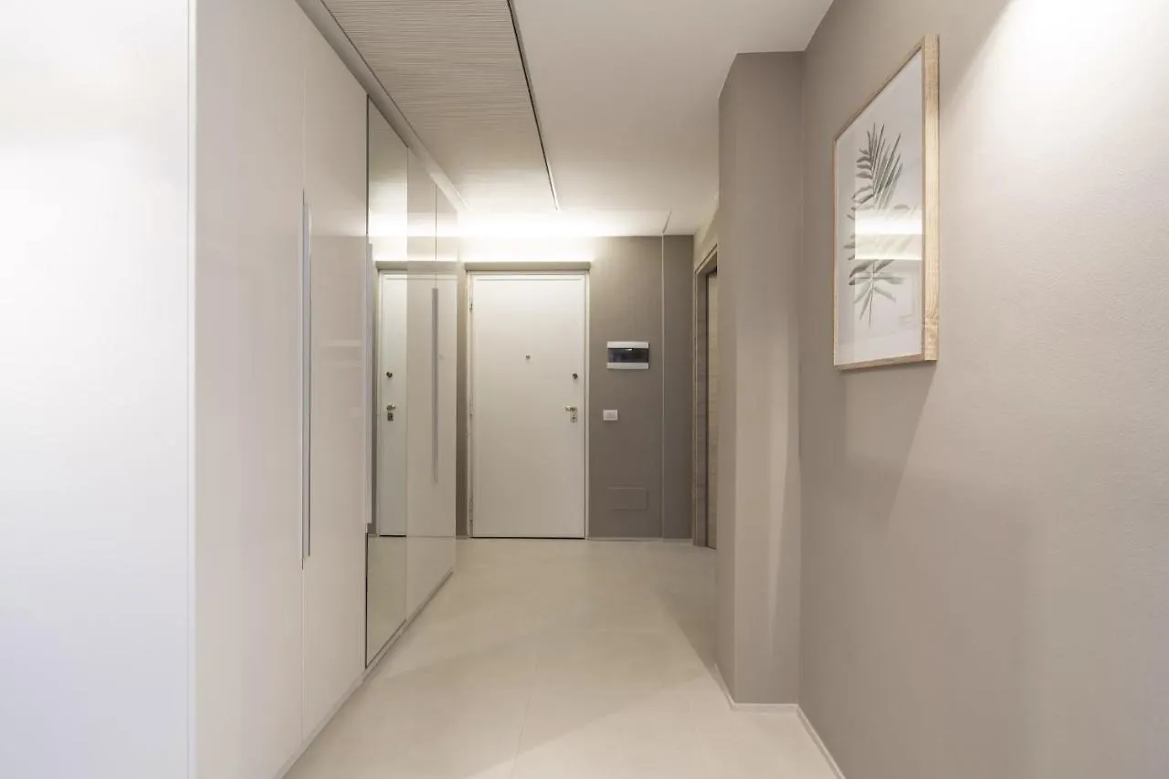 Contempora Apartments - Cavallotti 13 - B62 Milan 0*,